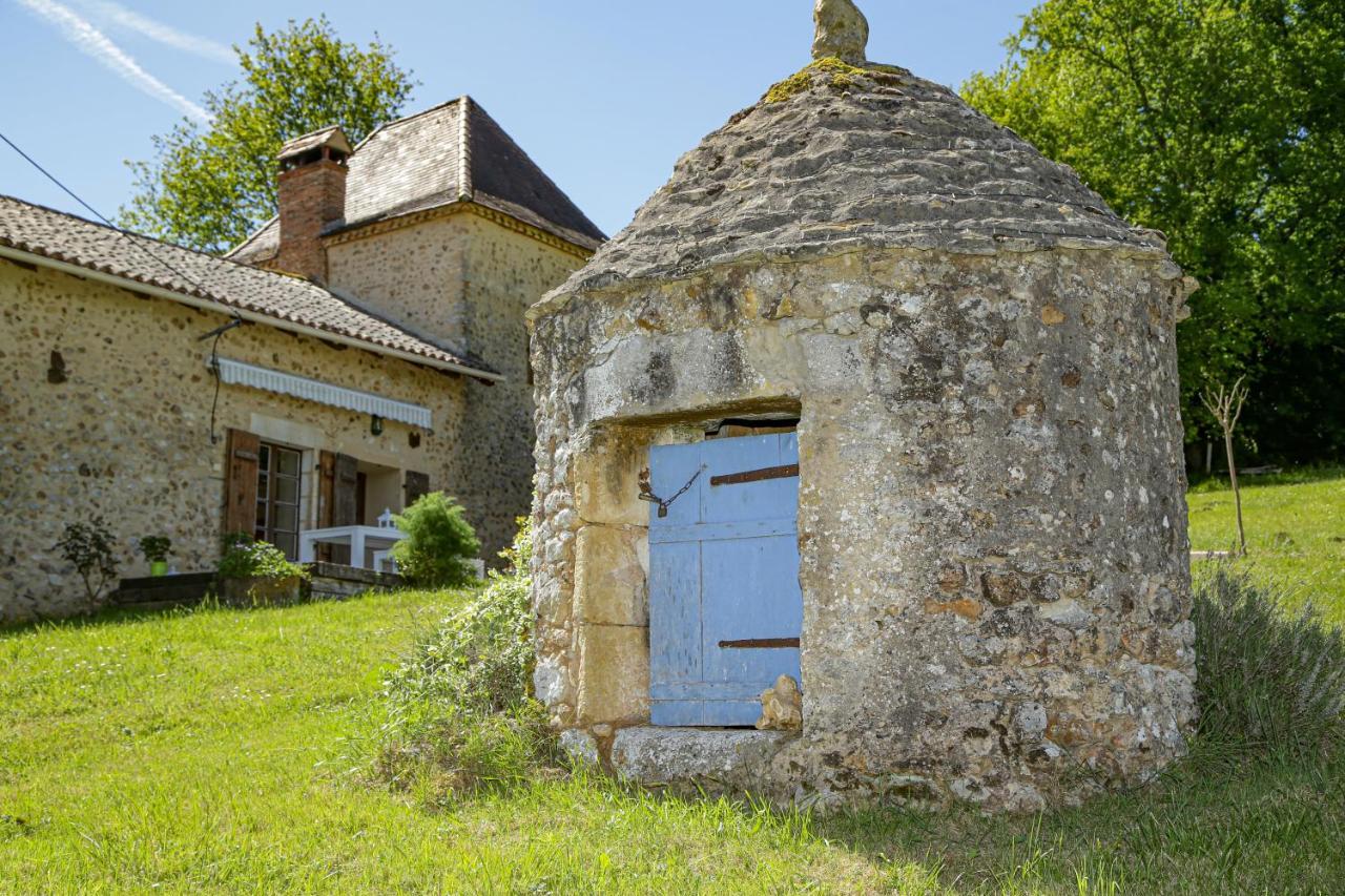 Domaine Du Bourg Salon Bed & Breakfast ภายนอก รูปภาพ